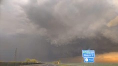 V Maďarsku neďaleko slovenských hraníc vyčíňalo „gustnádo“. Hlásia početné škody