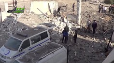 Masívne bombové útoky otriasli sýrskymi mestami, viac ako sto mŕtvych civilistov