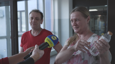 Rýchlo sa zotavuje, prognózy lekárov sú pozitívne. Rodičia Denisa hovoria, že v pláne má aj dokončenie štúdia