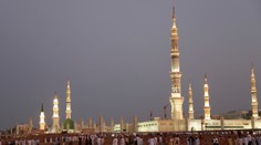 Pondelňajší bombový útok v Medine spáchal Pakistanec