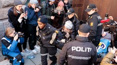 Aktivistku Gretu Thunbergovú zadržali. Protestovala proti veterným turbínam