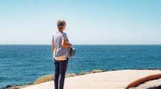 Z prímorskej krajiny sa stal raj pre dôchodcov. Dotuje im dovolenku, nárok na bonus majú aj cudzinci