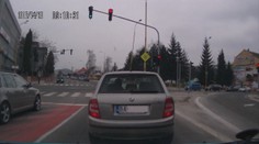 Máte v aute autokameru? Tu je vysvetlené, ako vám zábery môžu pomôcť