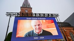 Vo Švédsku sa rozlúčili so Svenom-Göranom Erikssonom. Nechýbali futbalové osobnosti na čele s Beckhamom