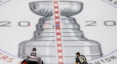 Súd zamietol žalobu bývalého študenta voči extrénerovi Aldrichovi