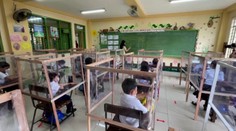 Dva roky nemohli pre covid chodiť do školy. Filipínske deti teraz prekvapili „pandemické triedy“