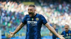 PSG ponúkol za Škriniara peniaze aj hráča. Inter to odmietol, pod túto sumu Slováka nepredá