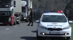 Prežil zázrakom! Motorkárovi skrížila cestu črieda lesnej zveri