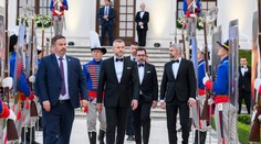 V programe bol aj obed či kladenie vencov. Bodku za prvým dňom v úrade dáva recepcia