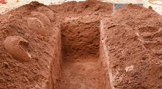 Rozhovor s hrobárom: V Bratislave kope už 25 rokov, jeho nadhľad je inšpiráciou