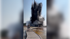 VIDEO: Turistov v Yellowstonskom národnom parku takmer pohltila masívna geotermálna explózia