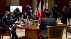 Česi a Slováci ťahajú za jeden koniec, Poliaci a Maďari sa vzdaľujú