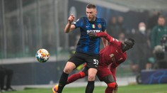 Liverpool porazil Inter Miláno 2:0. Milan Škriniar odohral celý zápas