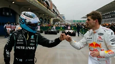 V Turecku triumfoval Bottas, Verstappen sa dostal na čelo seriálu F1