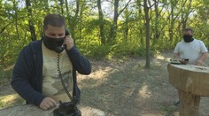 Zručná partia zo Slovenska prerobila staré telefóny na mobily. Pozrite sa, ako fungujú