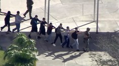 Existuje šokujúci videozáznam z masakru na floridskej škole