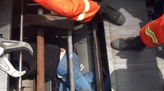 Muža pohltil eskalátor, má vážne zranenia