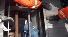 Muža pohltil eskalátor, má vážne zranenia