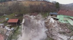 Chorvátom sa rúcajú domy priamo pred očami. Pozrite si desivé zábery z počasím sužovanej krajiny