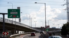 Vodiči pozor. V noci z piatka na sobotu uzavrú Prístavný most