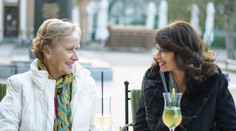 Ženu po päťdesiatke nie je možné milovať, známy spisovateľ tvrdením spustil lavínu kritiky