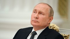 Ruský prezident Vladimir Putin nariadil zvýšiť dôchodky a minimálnu mzdu, aby Rusov ochránil pred infláciou