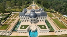 Zverejnili meno záhadného kupca najdrahšej rezidenčnej nehnuteľnosti sveta