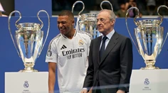 FOTO: Mbappé zažil veľkolepé privítanie v Reale Madrid: „Za tento klub položím svoj život“