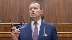 Ľudia sa znova chystajú do ulíc. V Bratislave ohlásili protest proti Kollárovi