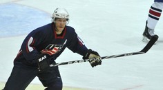 Yan Šťastný sa pokúsi o návrat do NHL, má šancu zahrať si s bratom