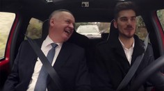 GoGo zviezol prezidenta do práce. Kúpil mu aj sladkosť, pretože nemal peniaze