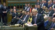 Britský parlament odmietol návrh premiéra Johnsona na termín volieb