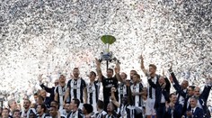 Juventus so šiestym talianskym titulom za sebou