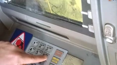 Takto ľahko vám ukradnú peniaze z účtu. Rada, ako sa tomu vyhnúť