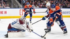 Tampa Bay s Černákom získala istotu postupu. Tatar sa opäť nezmestil do zostavy