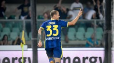 VIDEO: Duda s prvým gólom v Serii A. Jeho Verona doma vyškolila Mourinhov AS Rím