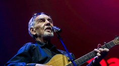 Hudobný svet smúti. Zomrel legendárny autor trampskej hymny storočia