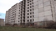 Vaneska je po páde z ôsmeho poschodia stále v umelom spánku