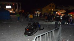 Skúter na Donovaloch viedol opitý muž, na vozidle sedeli ďalší traja ľudia