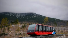 Turisti sú leniví. Najviac ich je tam, kde sa dá vyviezť lanovkou
