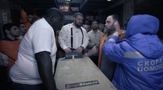 Majster sveta vo fackovaní našiel seberovného. Postavil sa proti nemu brazílsky kolos