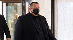 Hlavný hygienik vyzval regióny, aby neváhali plošne zatvárať školy: Máte moju podporu