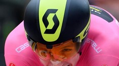 Časovku vyhral Dennis, Yates zostal v ružovom: "Som spokojný"