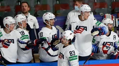 Američania zdolali Talianov a stali sa víťazmi B skupiny