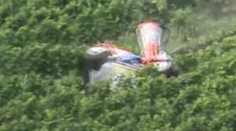 Ako v miešačke! Auto sa kotúľalo dole viničom