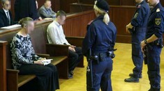 Rodičia pre svoju vieru nechali zomrieť 13-ročnú dcéru. Súd ich poslal do väzenia