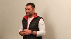 Auto na dvore sa stalo osudným starostovi malej obce pri Banskej Bystrici