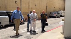 VIDEO: Zo série vrážd ho obvinili po takmer 50 rokoch. Dôchodca uškrtil tri mladé ženy