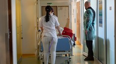 Situácia v nemocniciach sa už druhý deň po sebe mierne zlepšila, máme však až 70 úmrtí