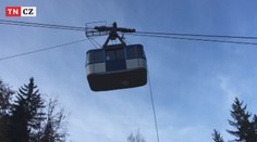 Na Ještěde spadla kabína lanovky, hlásia jedného mŕtveho